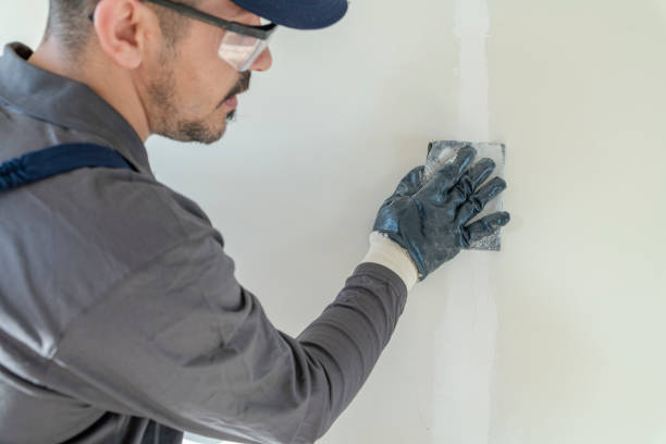 Best Trim and Molding Painting  in Los Altos Hills, CA